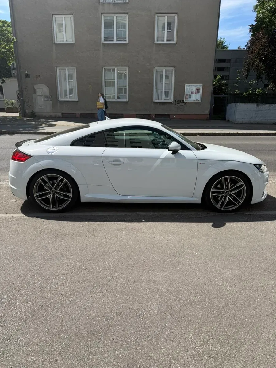 Audi Tt 2015 photo 3
