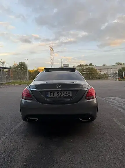 Mercedes-Benz C200 2017 photo 5