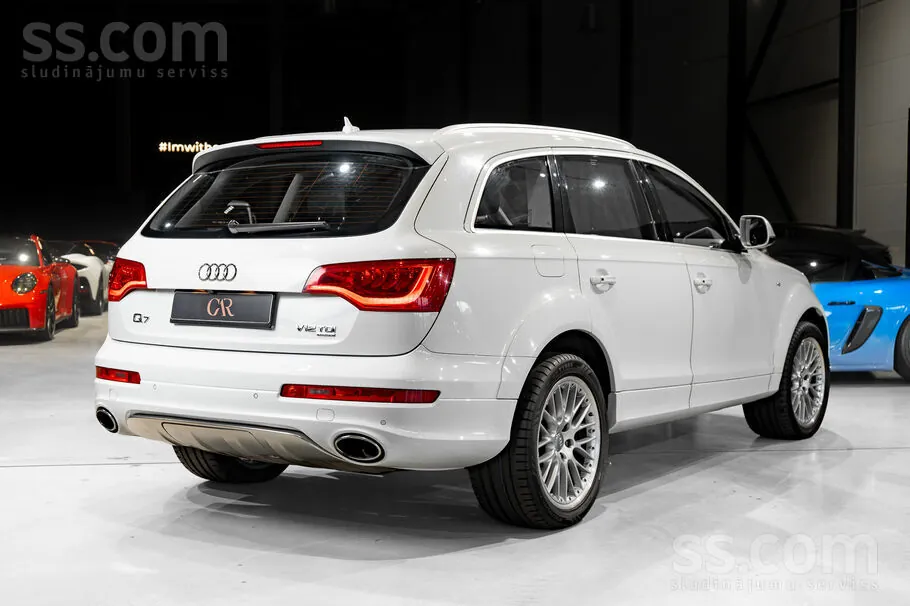 Audi Q7 2011 photo 4