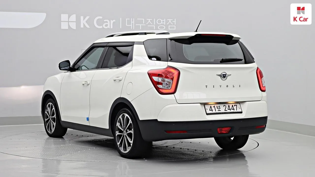 KG Mobility Tivoli Air 2017 photo 4