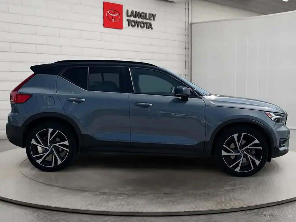 Volvo Xc40 2022 photo 4