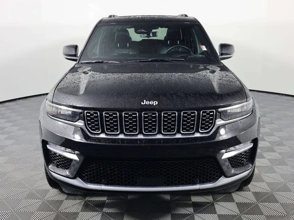 Jeep Grand Cherokee 2025 photo 2