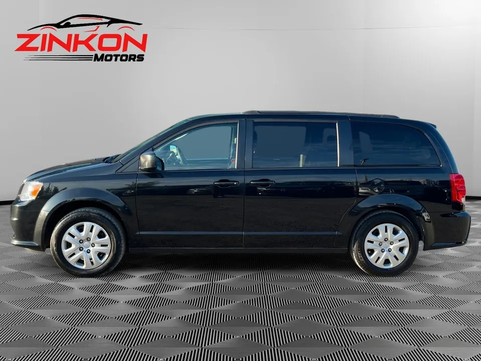 Dodge Grand Caravan 2020 photo 2
