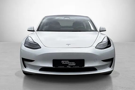 Tesla Model 3 2021 photo 3