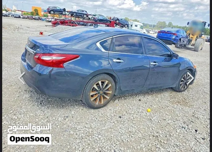 Nissan Altima 2018 photo 3