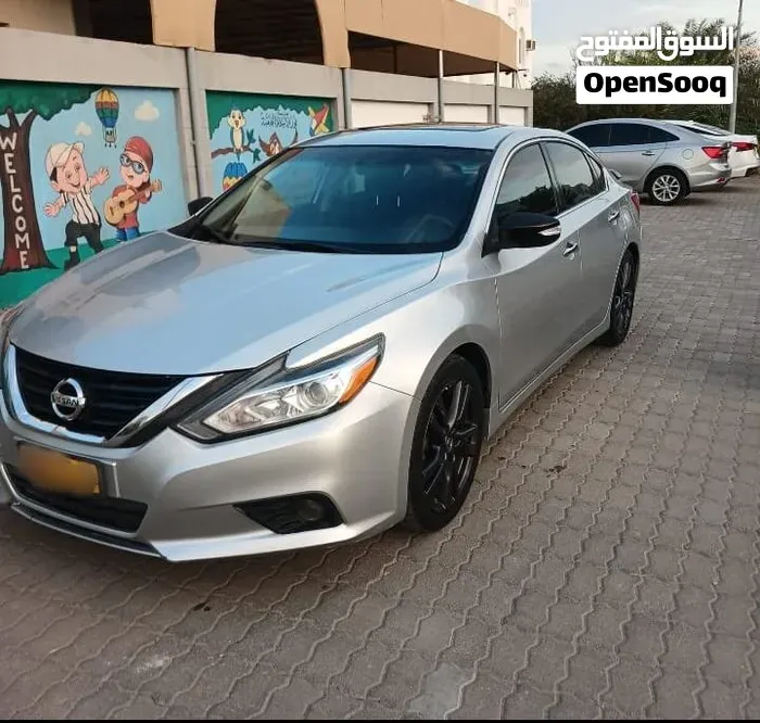 Nissan Altima 2018 photo 5