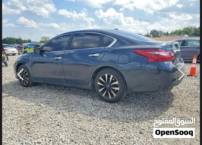 Nissan Altima 2018 photo 4