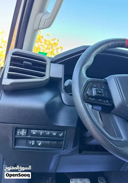 Toyota Tundra 2024 photo 3
