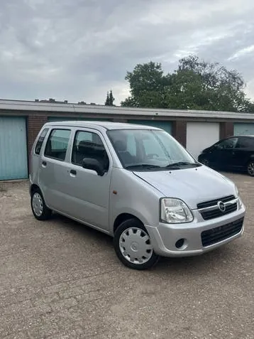 Opel Agila