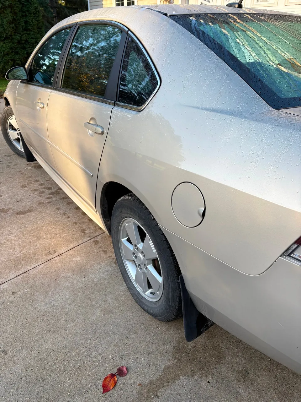 Chevrolet Impala 2010 photo 4