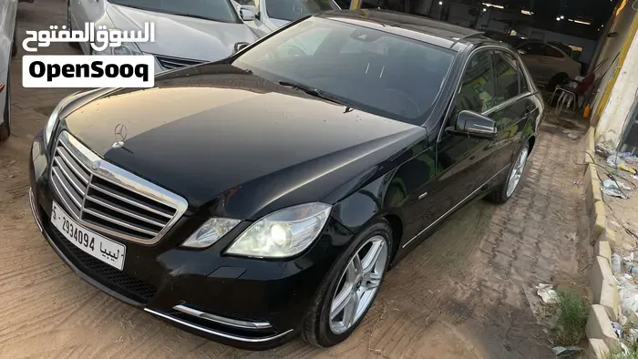Mercedes-Benz E-Class 2013 photo 2