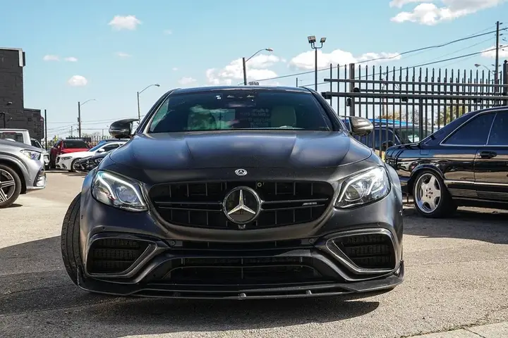 Mercedes-Benz E-Class 2018 photo 3