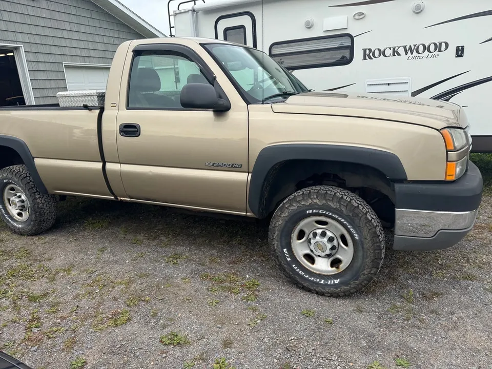 Chevrolet Silverado 2500 2005 photo 5