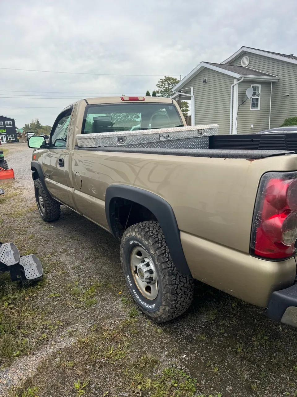 Chevrolet Silverado 2500 2005 photo 4