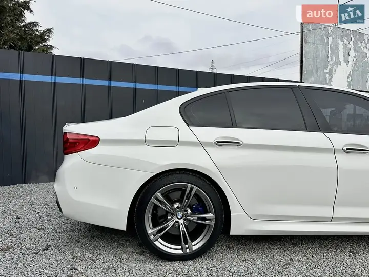 BMW 5 Series 2017 photo 5