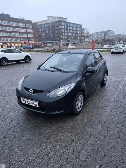 Mazda 2