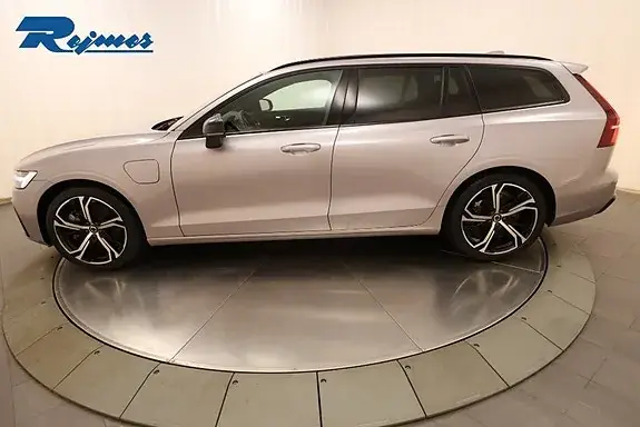 Volvo V60 2026 photo 3