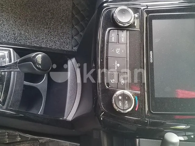Toyota Axio 2019 photo 2