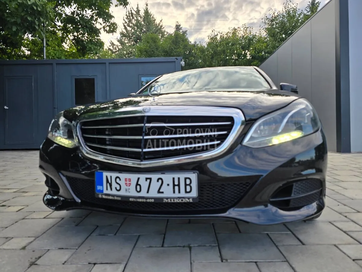 Mercedes-Benz E 220 2016 photo 2