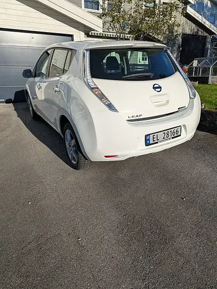 Nissan Leaf 2013 photo 3