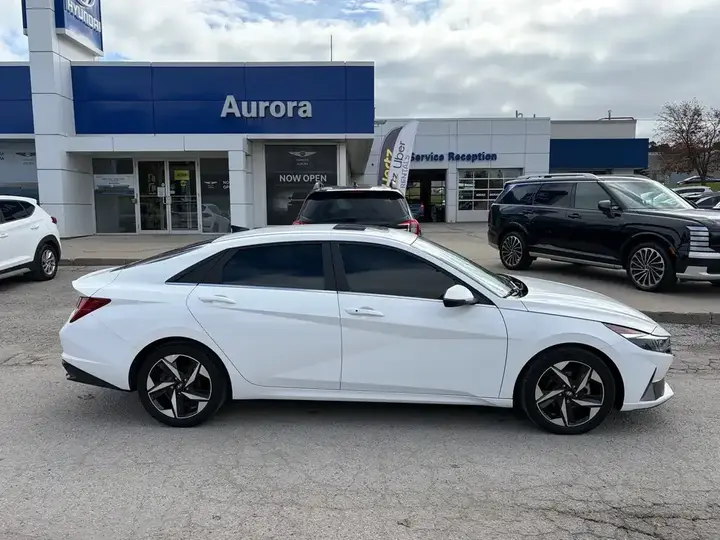 Hyundai Elantra 2023 photo 3