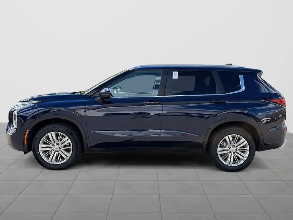 Mitsubishi Outlander 2022 photo 5