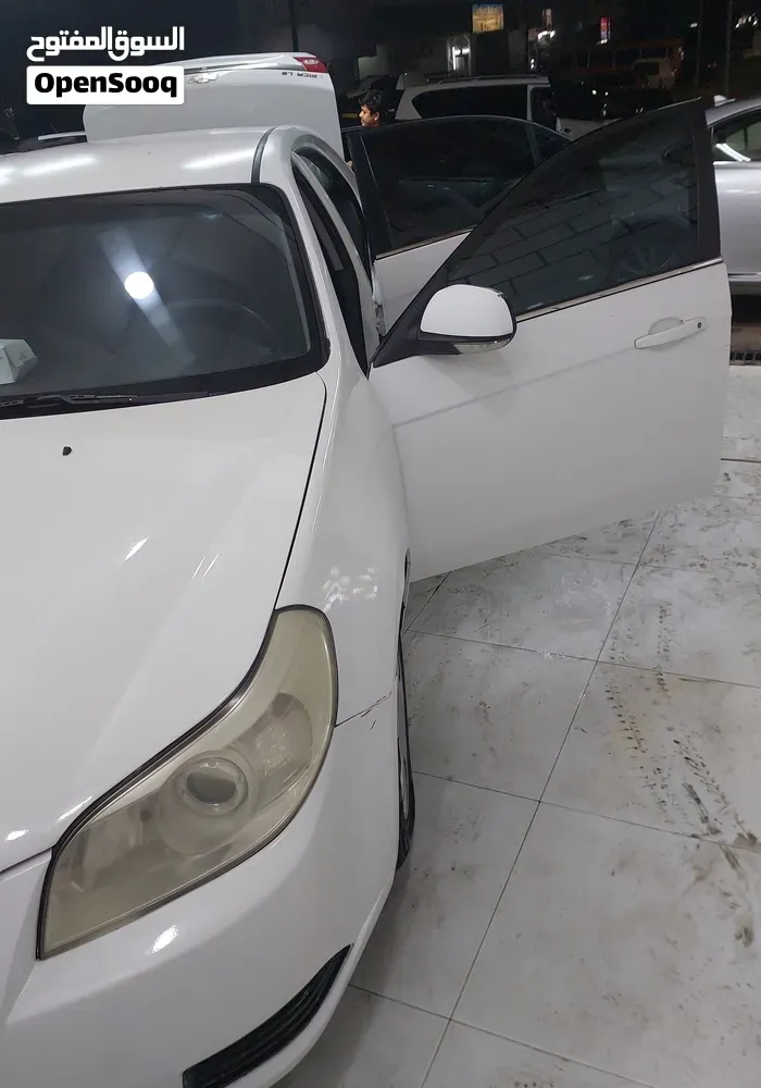 Chevrolet Epica 2009 photo 2