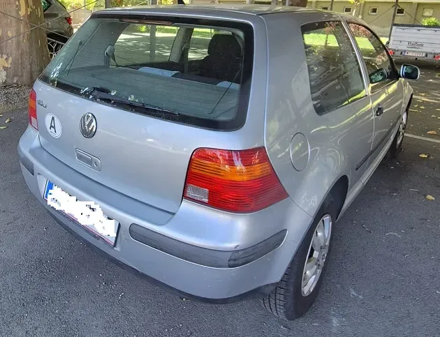 Volkswagen Golf 2001 photo 2