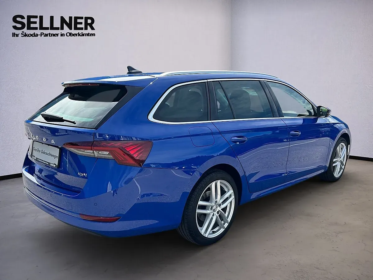 Skoda Octavia 2021 photo 3