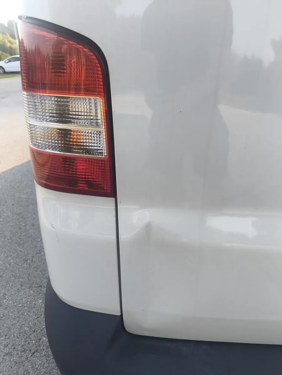 Volkswagen Multivan 2004 photo 3