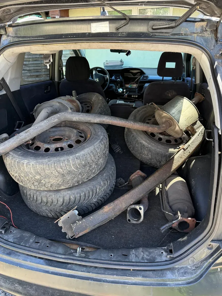 Honda Fr-V 2005 photo 3