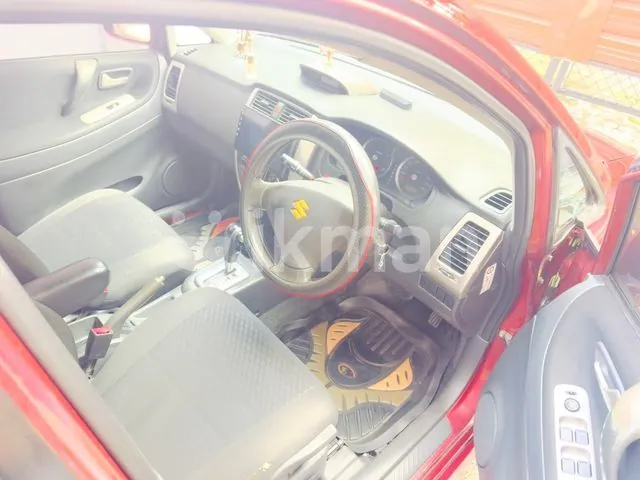 Suzuki Liana 2006 photo 3