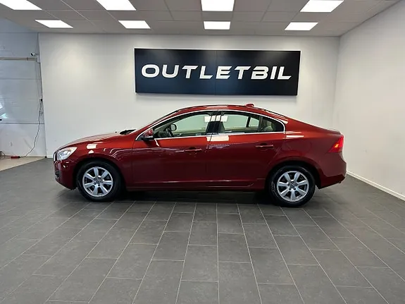 Volvo S60 2011 photo 2