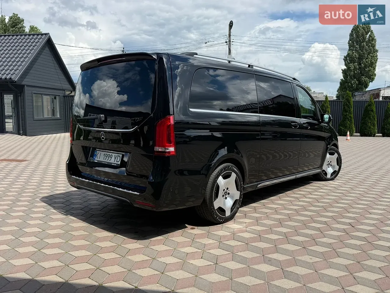 Mercedes-Benz Eqv 2020 photo 5