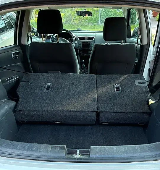 Suzuki Swift 2011 photo 5