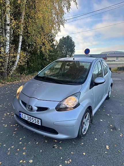 Toyota Aygo 2008 photo 2