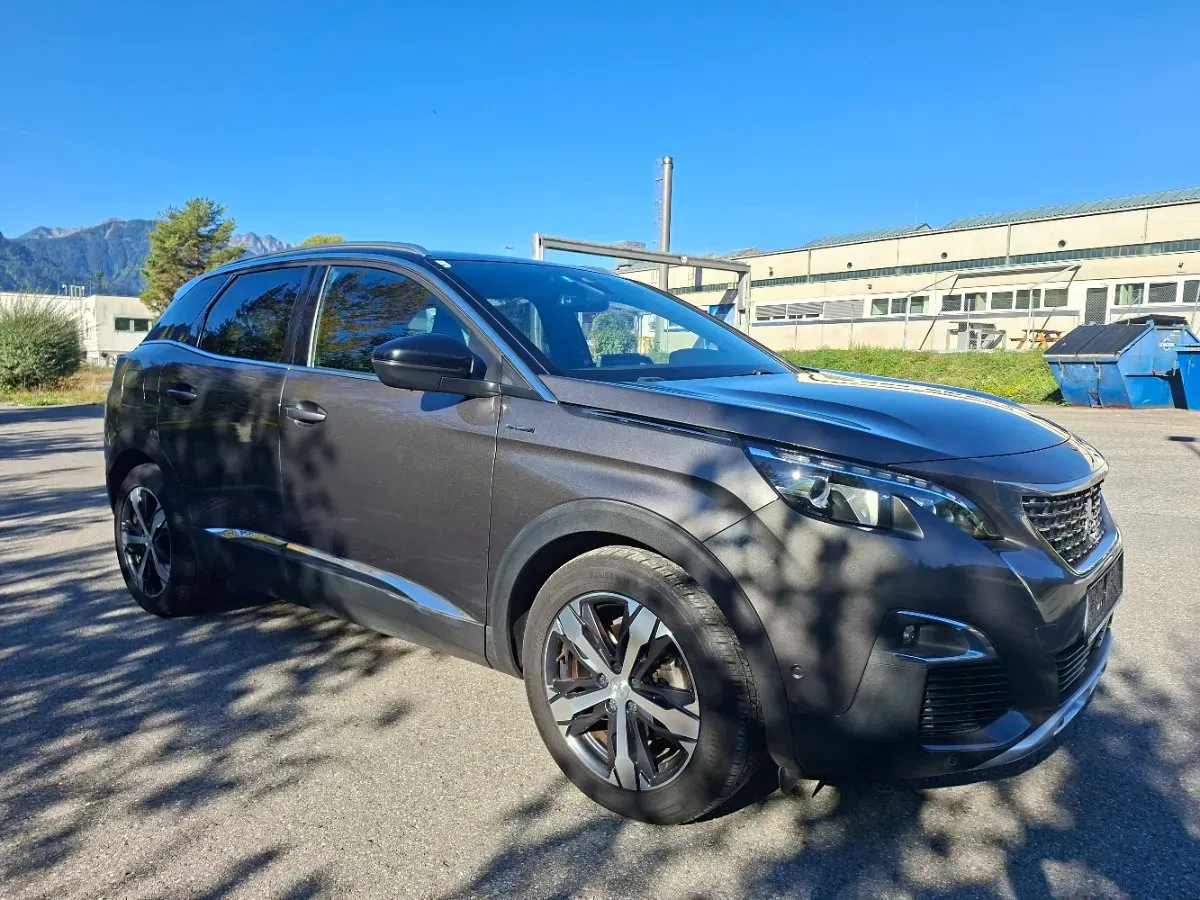 Peugeot 3008 2018 photo 2