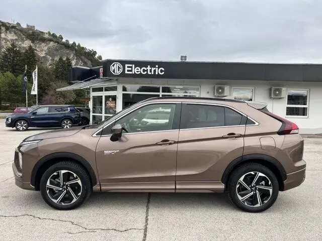Mitsubishi Eclipse Cross 2024 photo 3