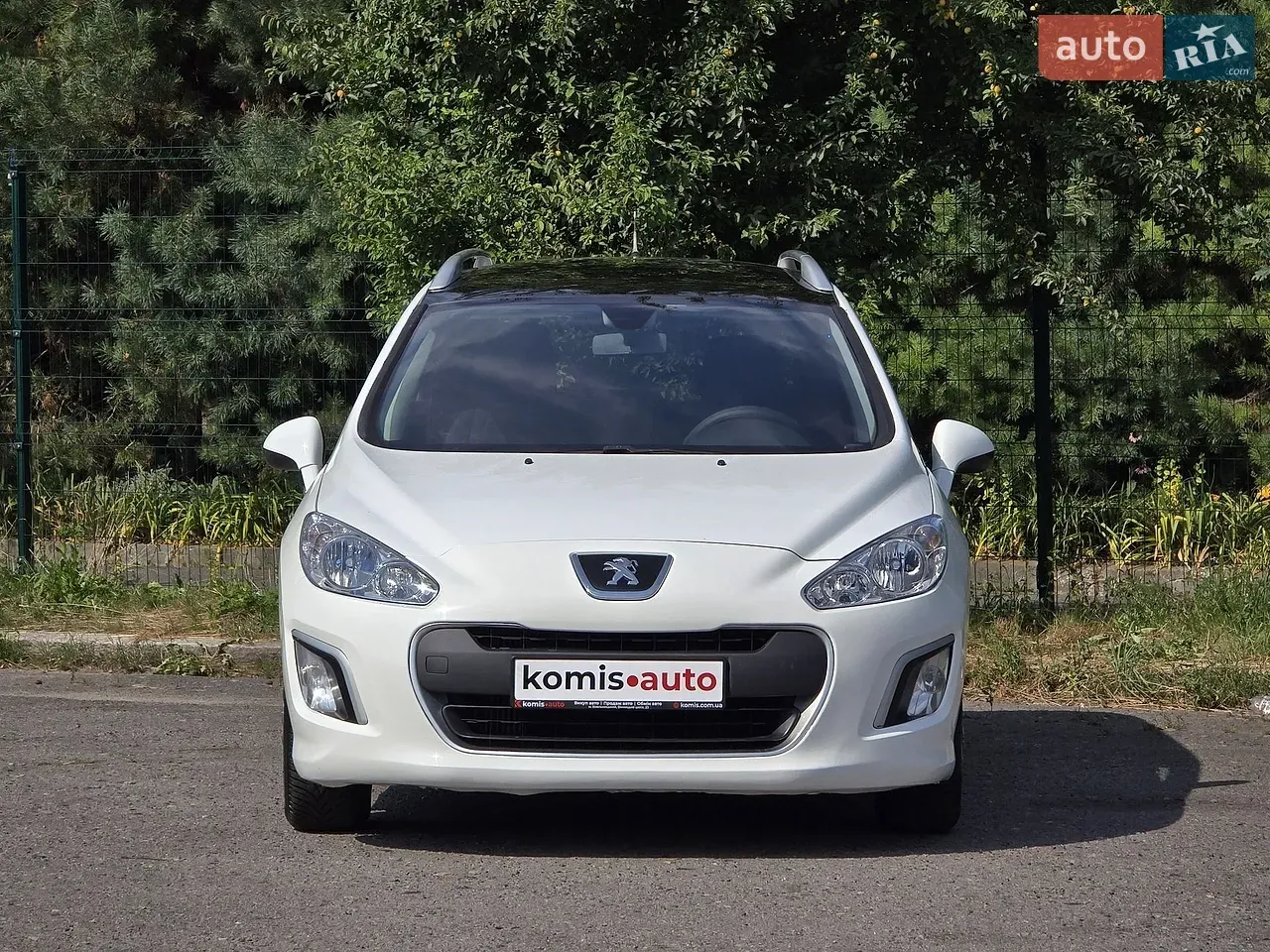 Peugeot 308 2012 photo 3