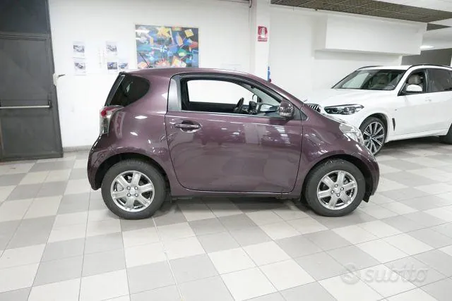 Toyota Iq 2010 photo 3
