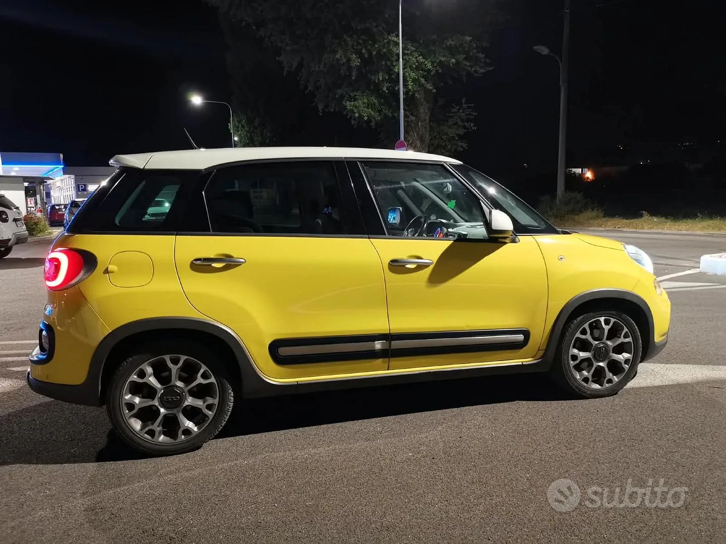 Fiat 500L 2013 photo 2