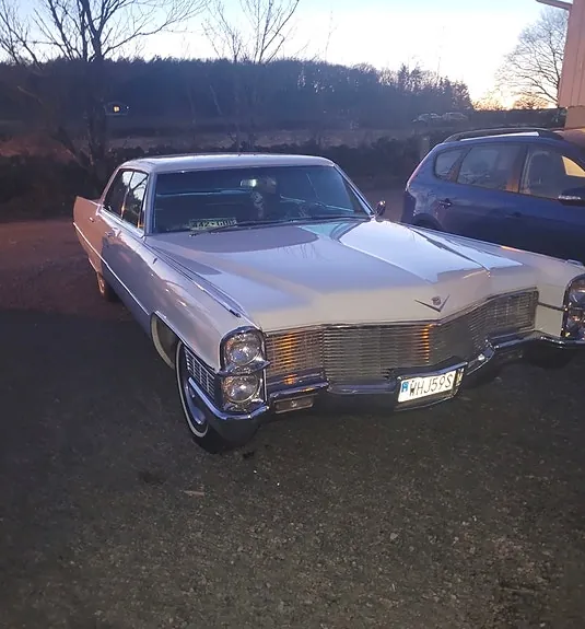 Cadillac Hardtop 1965 photo 5