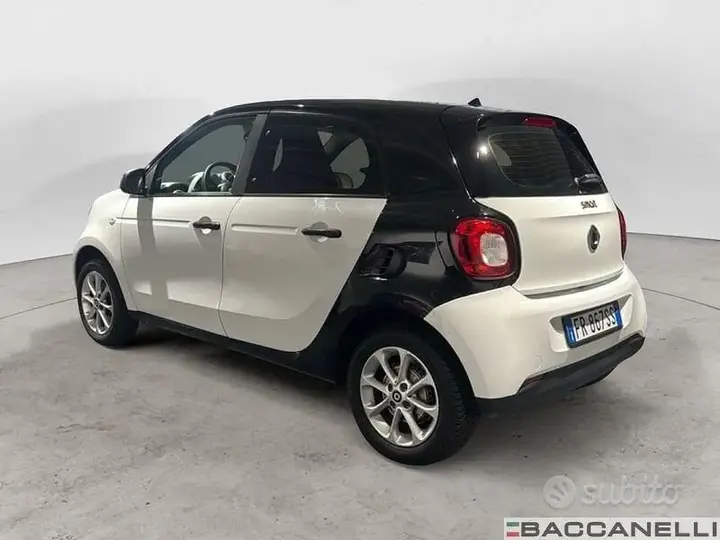 Smart Forfour 2018 photo 3