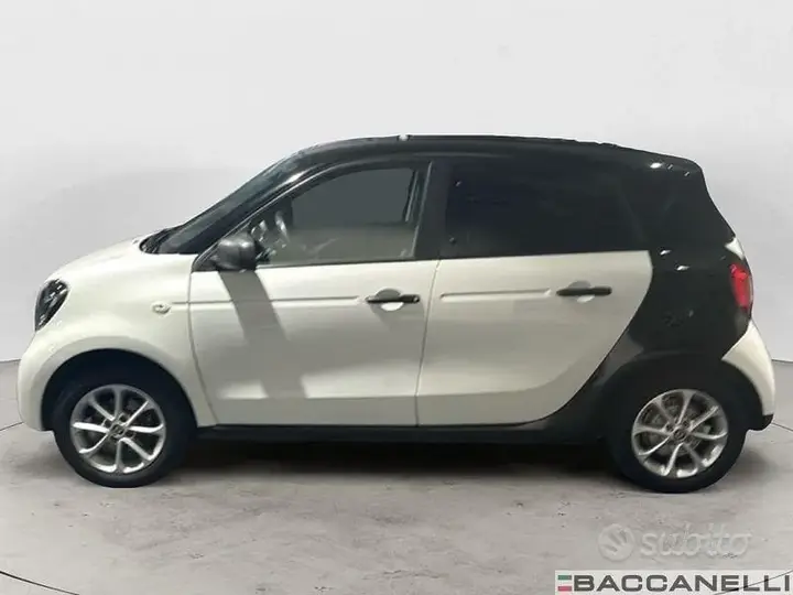 Smart Forfour 2018 photo 2