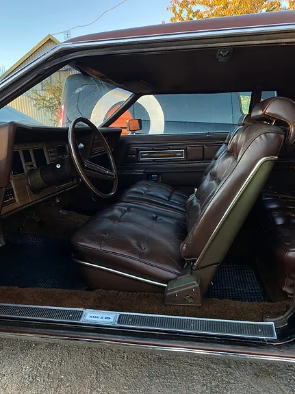 Lincoln Continental Mark Iv 1972 photo 4