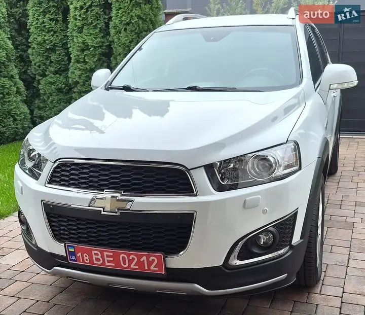 Chevrolet Captiva 2014 photo 2