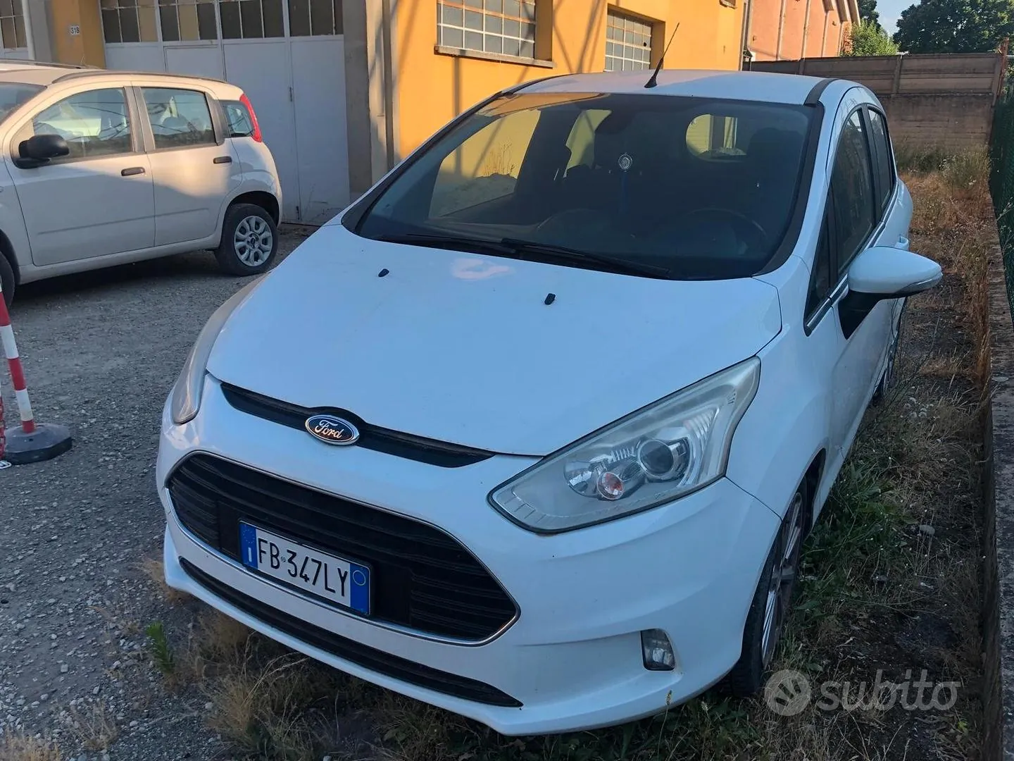 Ford B-Max 2016 photo 2