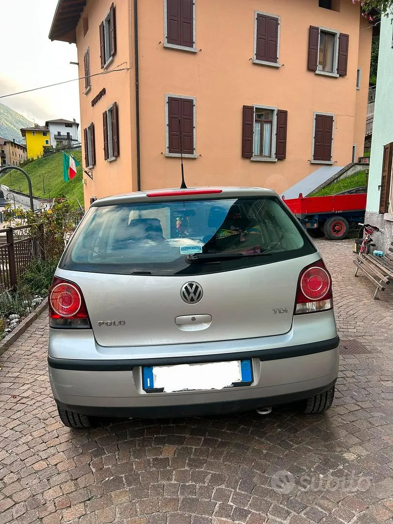 Volkswagen Polo 2008 photo 4