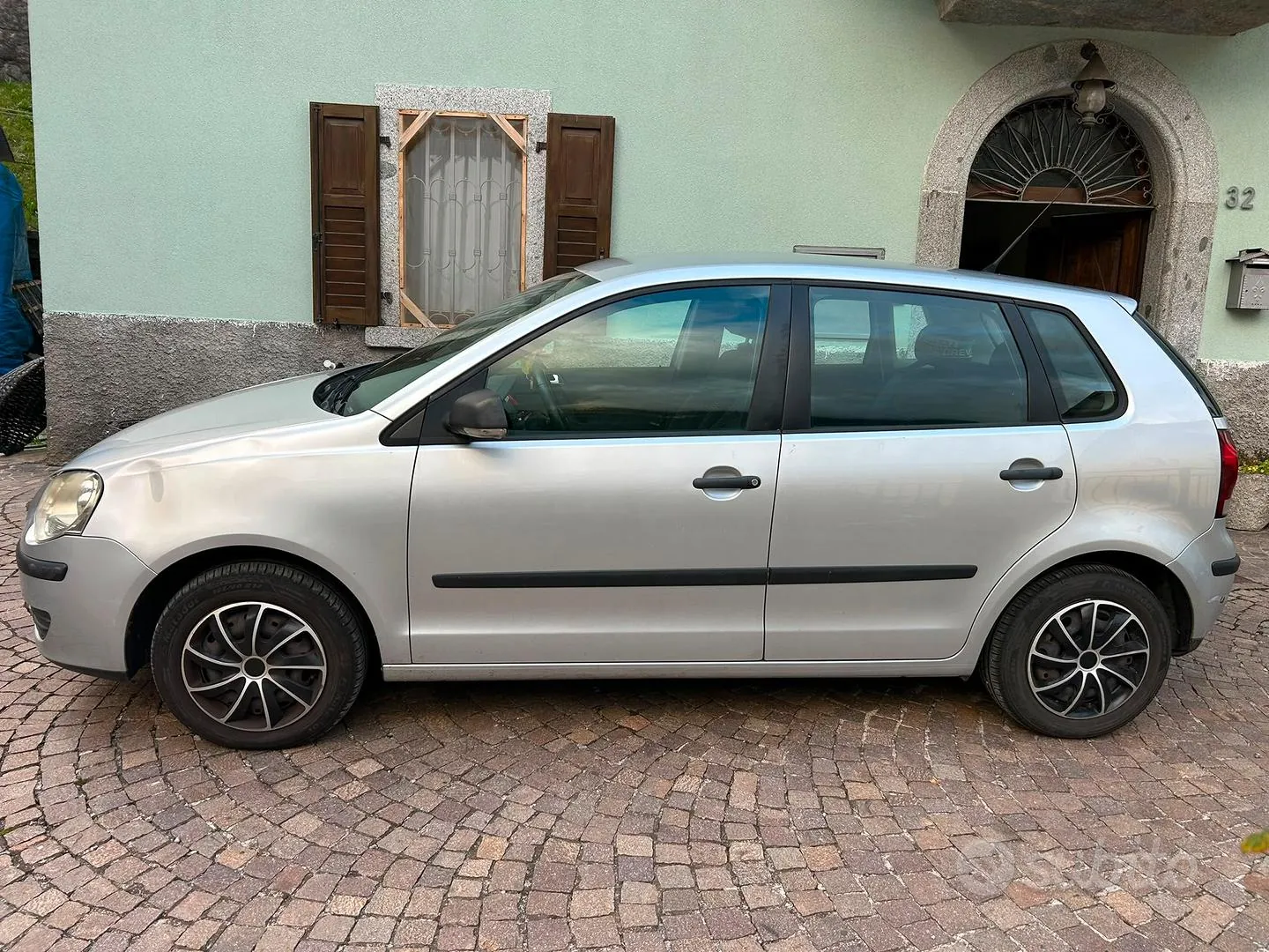 Volkswagen Polo 2008 photo 2