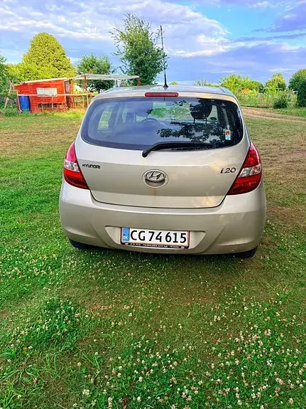 Hyundai I20 2011 photo 3